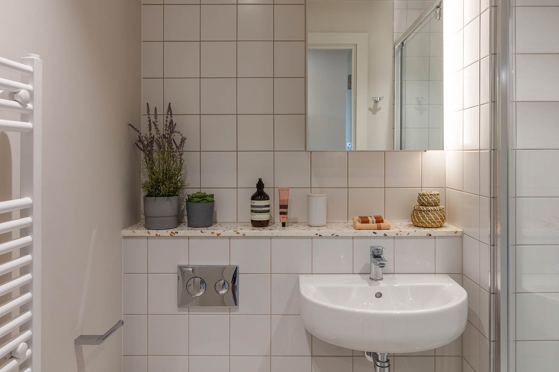 Folk Battersea example studio bathroom