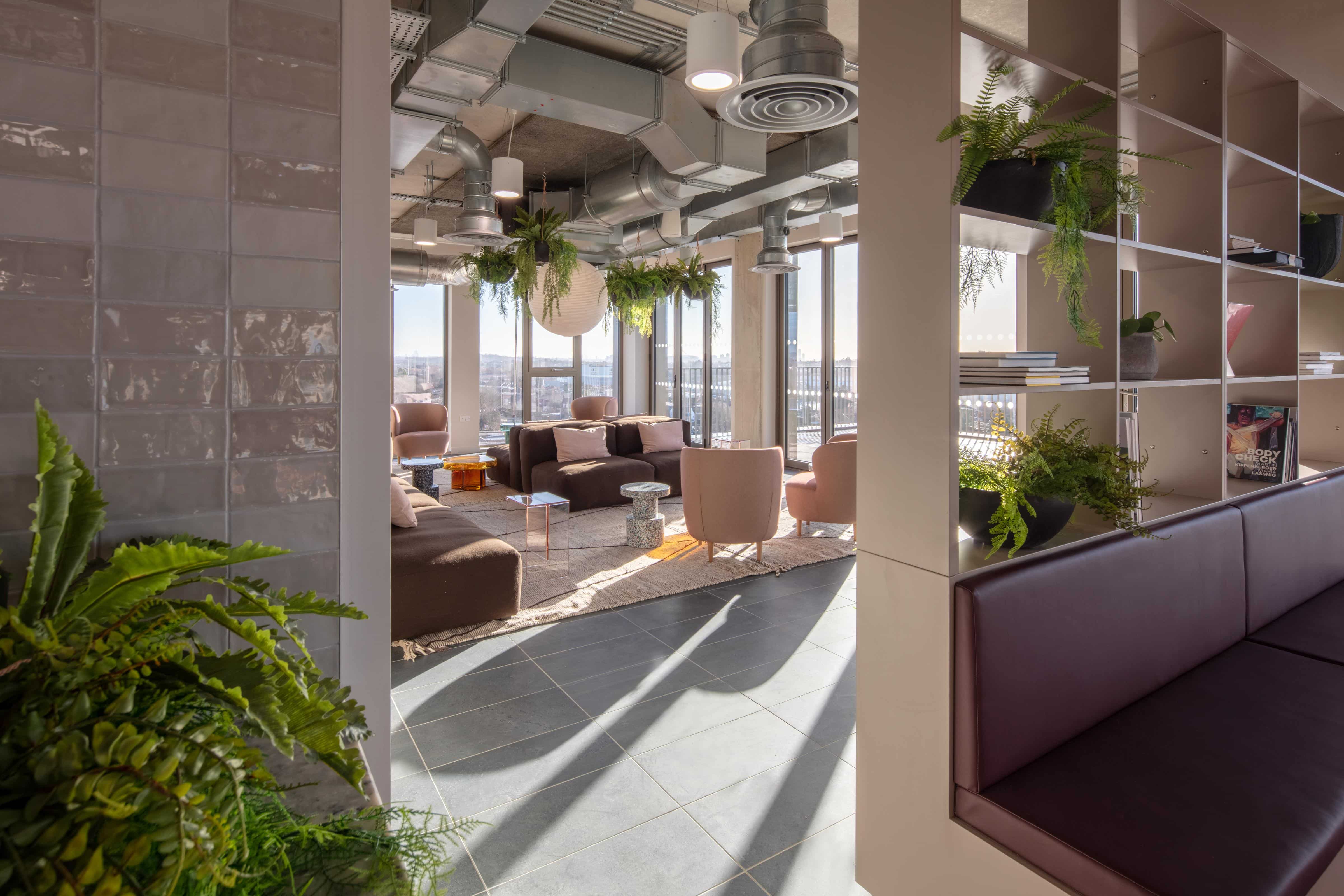 Comfort On A Budget | All Bill Included Flat